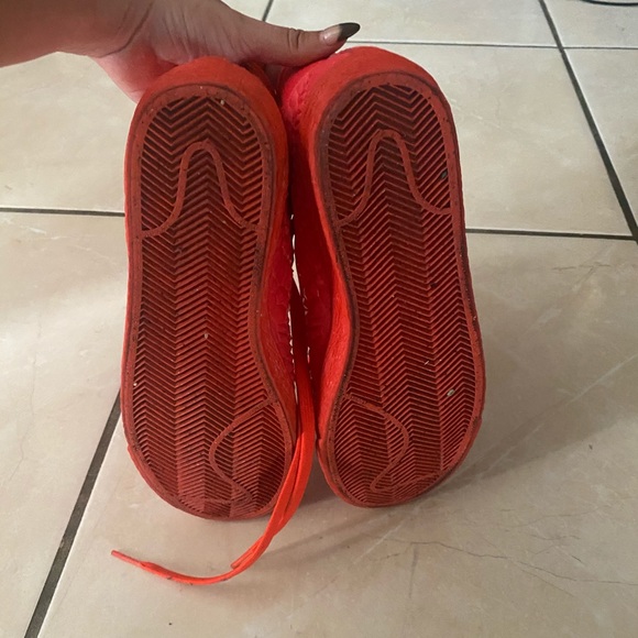 Nike’s - Picture 5 of 8